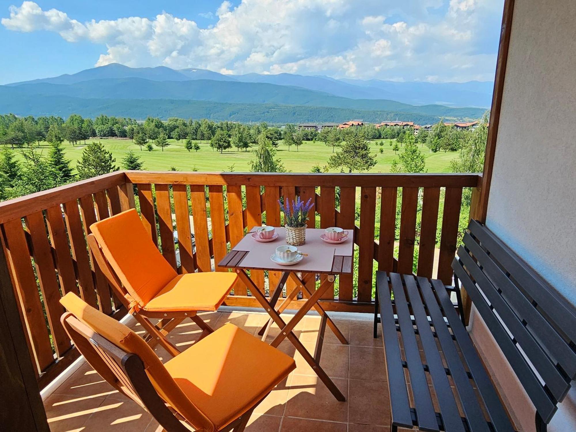 Green Peaks Suite In Pirin Golf & County Club Razlog Exterior photo